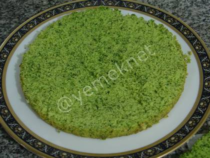 Ispanaklı Kivili Pasta